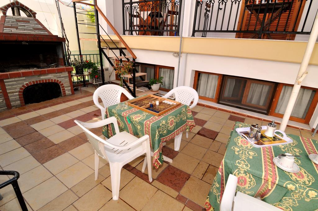 Rodon Apartments - S Avdimioti Nea Roda Extérieur photo